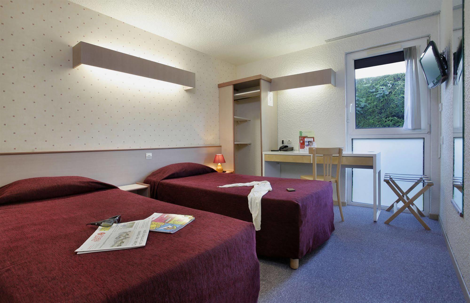 Brit Hotel アルジャンタン エクステリア 写真